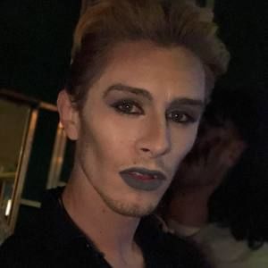 Meet your Posher, Steven